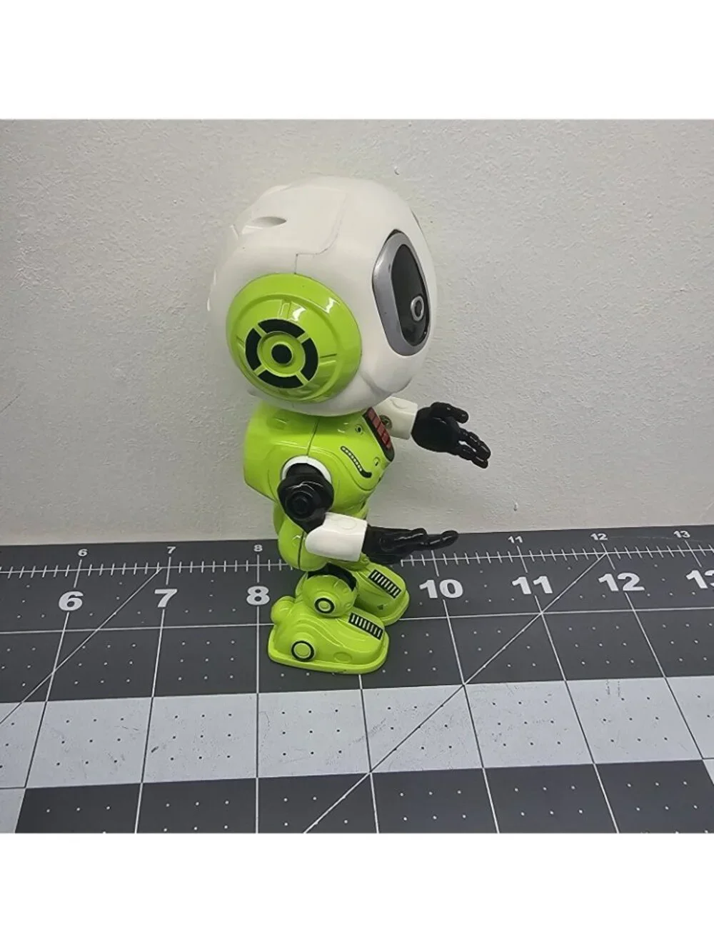 Vintage Metal Robot Toy Interactive Talking Green Robot Kids Collector Works!